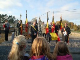 Cérémonie au cimetière de Falaën, 10 novembre 2014.